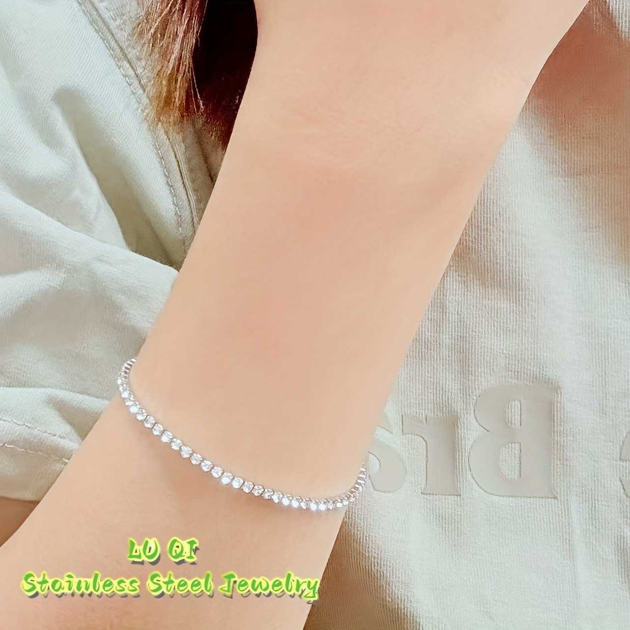 Women's Delicate Stainless Steel Circular Design Bracelet